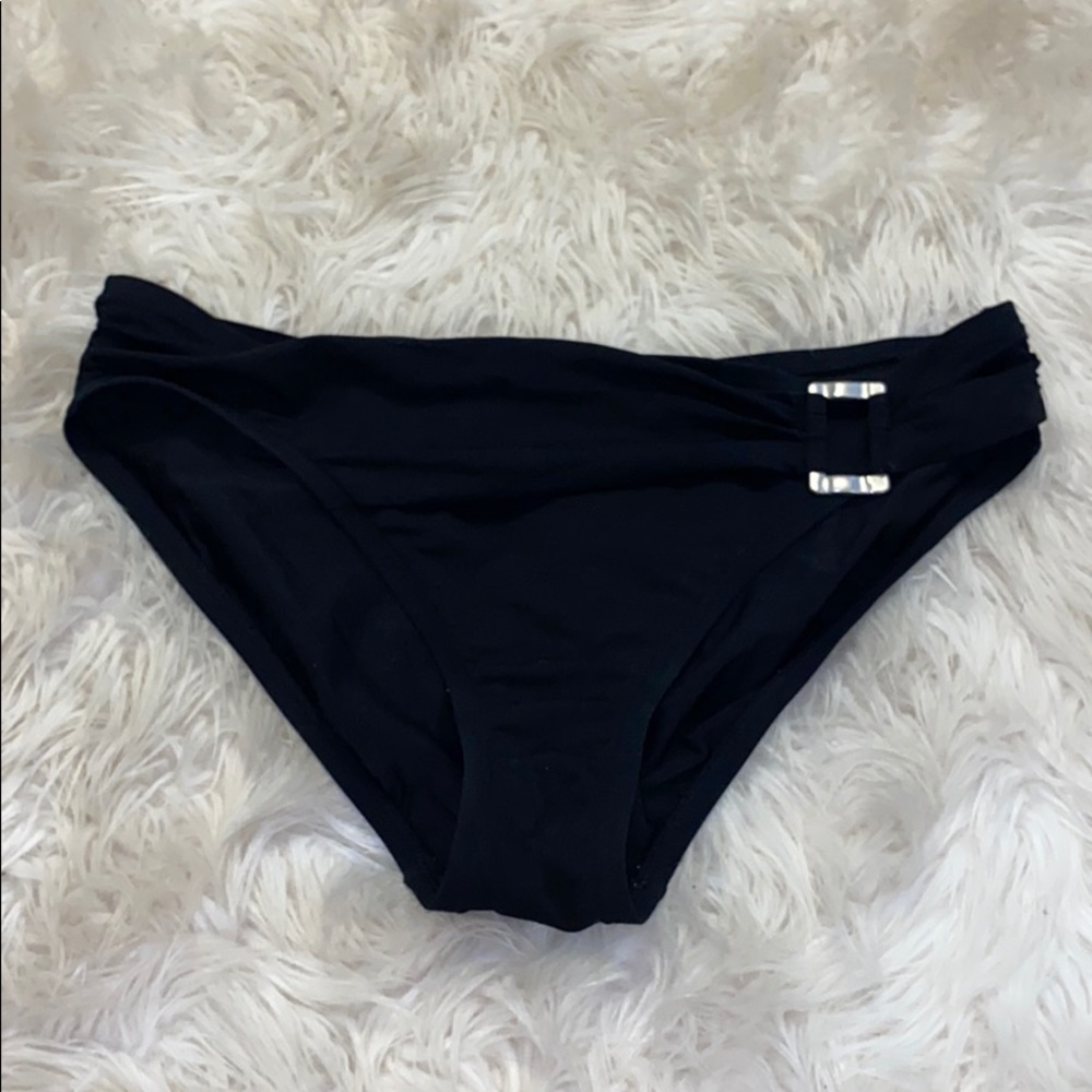 Bikini bottoms